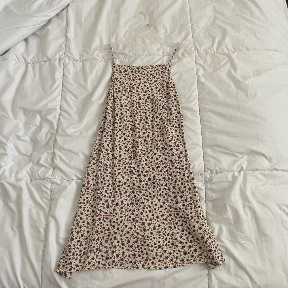 Brandy Melville RARE floral dress